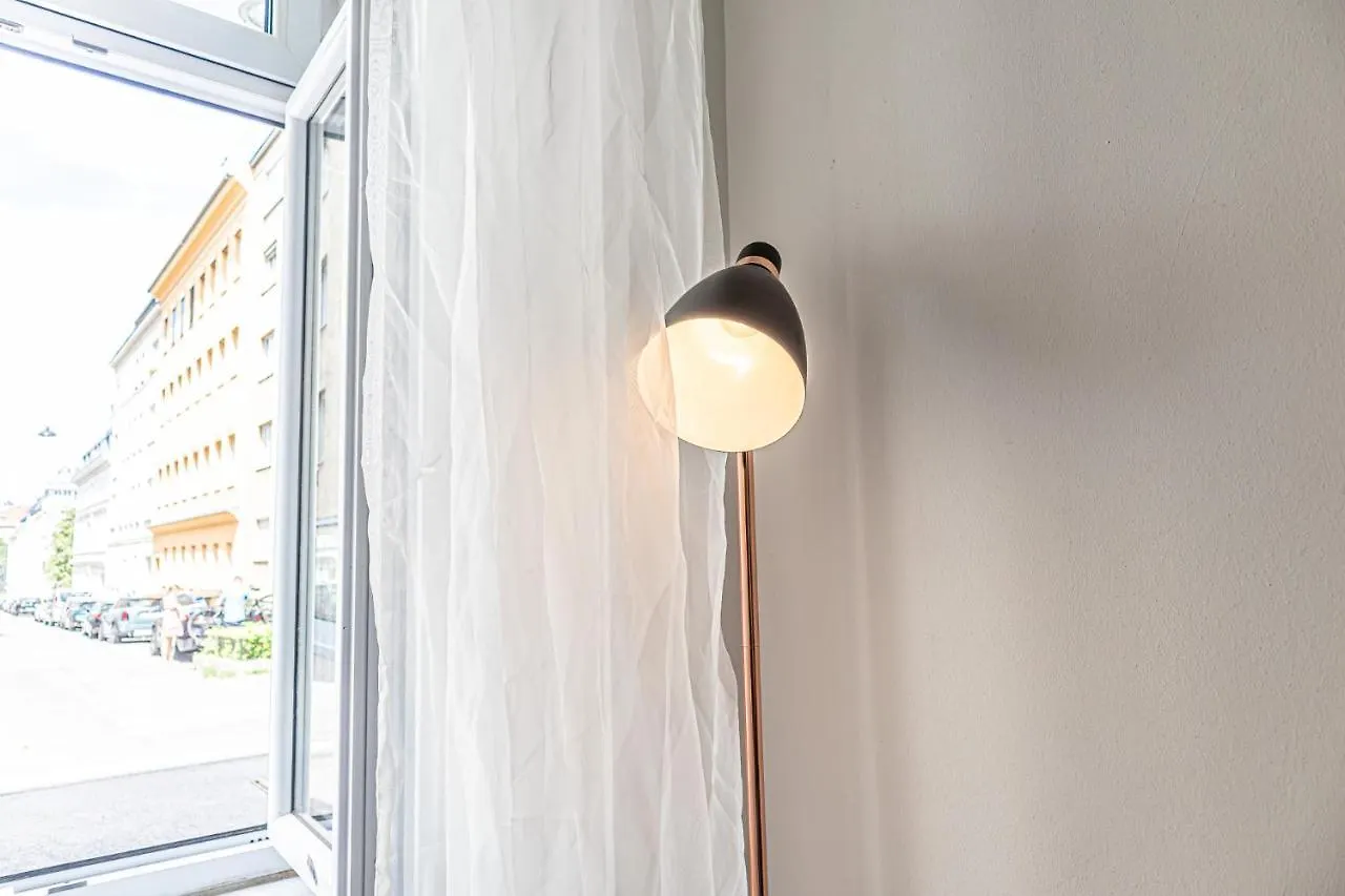 Attractive 1Br And 1 Lr Apt Comfortable Design, Great Location 维也纳